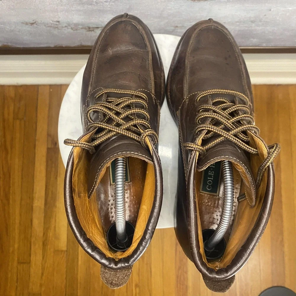 Cole Haan Chukka Boots Mens Size 9 Brown Leather Ankle Vibram Sole 14220
